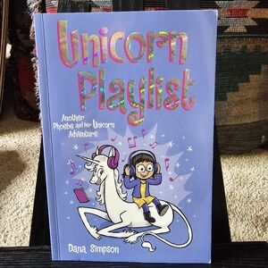 Unicorn Playlist: Another Phoebe and Her Unicorn Adventure Book Volume 14
